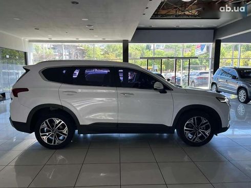 Hyundai Santa Fe 2018 - фото 8