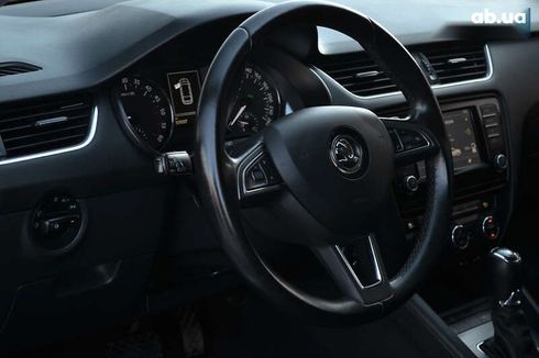 Skoda Octavia 2016 - фото 25