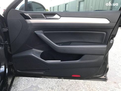 Volkswagen passat b8 2018 серый - фото 14