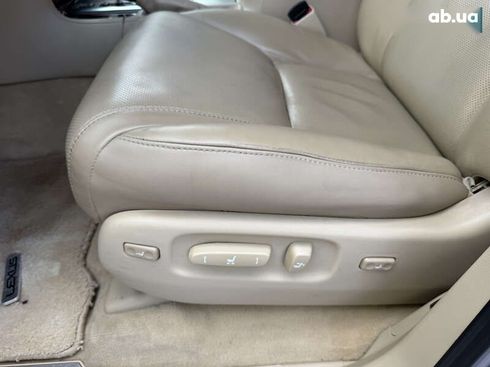 Lexus LX 2010 - фото 29