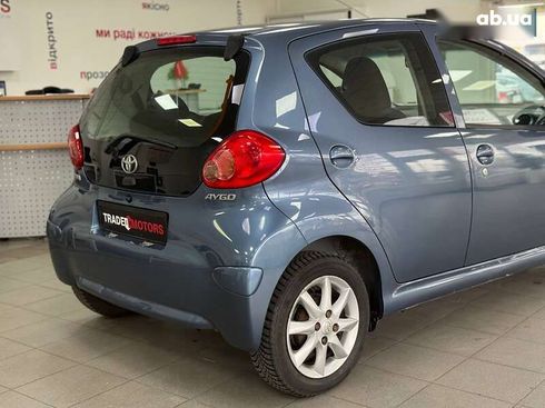 Toyota Aygo 2008 - фото 13
