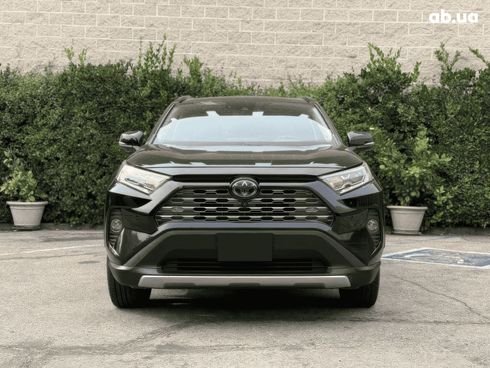 Toyota RAV4 Hybrid 2020 - фото 2