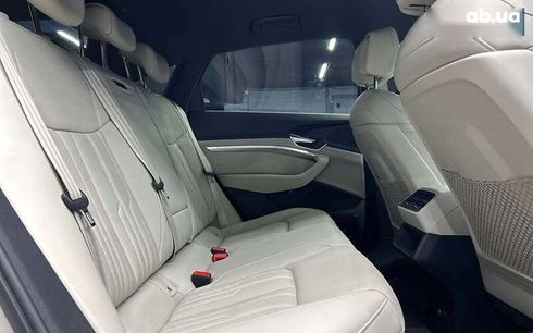 Audi E-Tron 2021 - фото 23