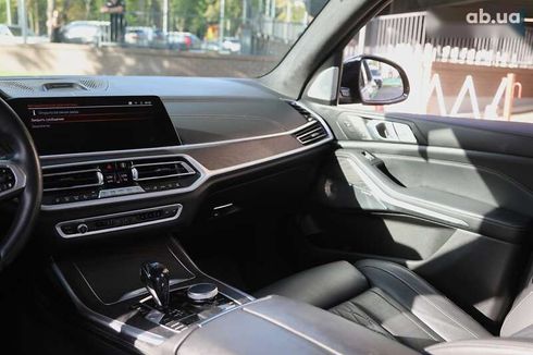 BMW X7 2020 - фото 16