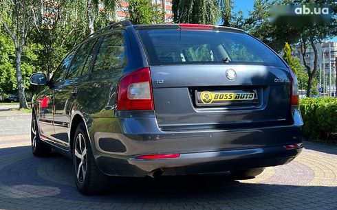 Skoda Octavia 2010 - фото 5