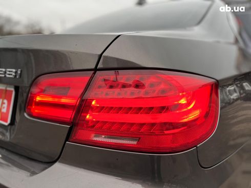 BMW 3 серия 2011 серый - фото 18