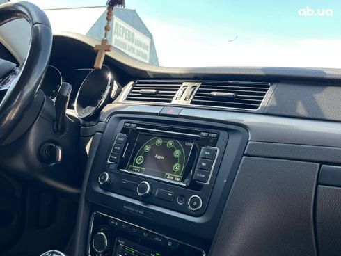 Skoda Superb 2013 серый - фото 50