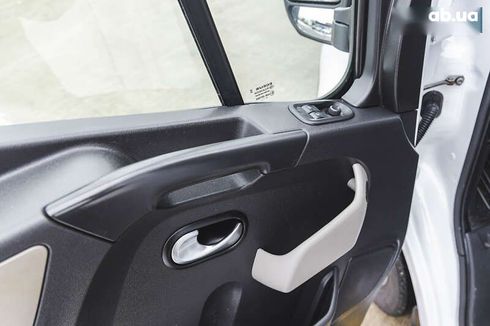 Renault Master 2018 - фото 17