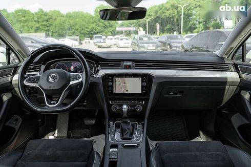 Volkswagen Passat 2020 - фото 5