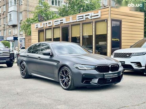 BMW M5 2023 - фото 4