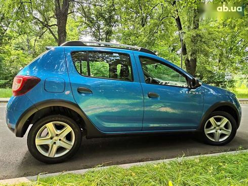 Renault Sandero Stepway 2014 - фото 22