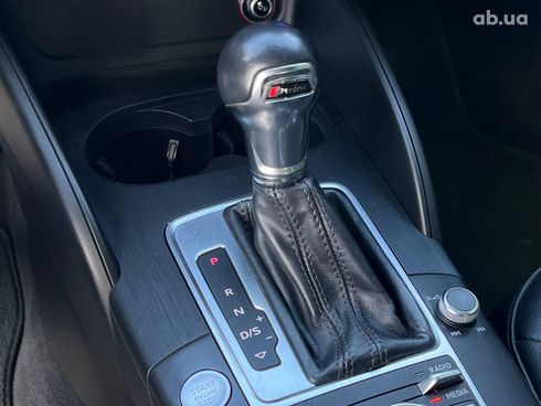 Audi A3 2016 белый - фото 18