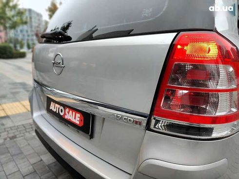 Opel Zafira 2009 - фото 18