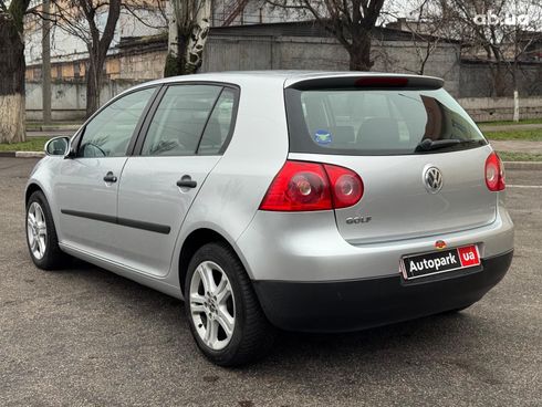 Volkswagen Golf 2005 серый - фото 5