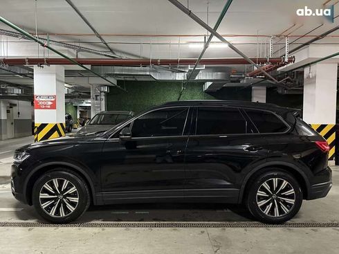 Volkswagen Touareg 2025 - фото 8