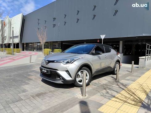 Toyota C-HR 2016 - фото 9