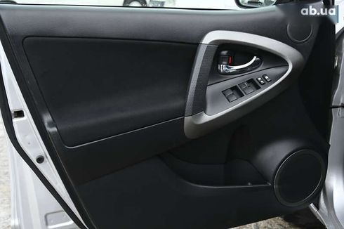 Toyota RAV4 2010 - фото 18