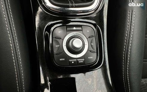 Renault Megane 2015 - фото 23
