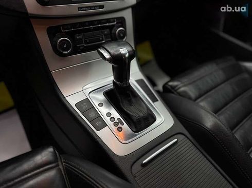 Volkswagen Passat 2010 - фото 12