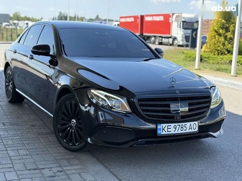Mercedes-Benz E-Класс 2017 - фото 3