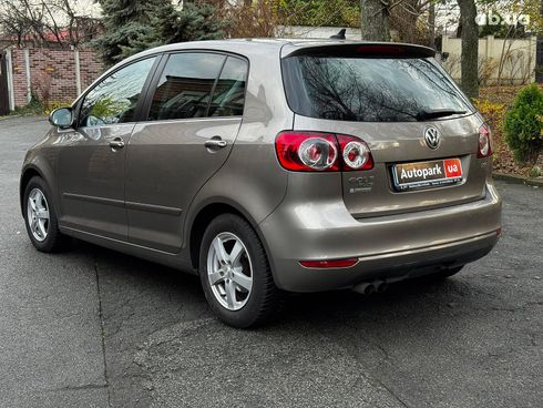 Volkswagen Golf Plus 2011 коричневый - фото 9