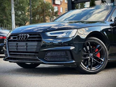 Audi A4 2016 - фото 6