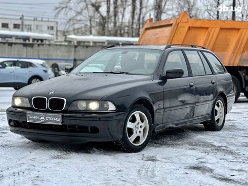 BMW 5 серия 2001 черный - фото 1
