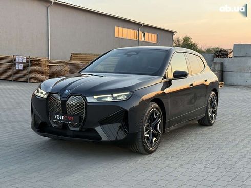 BMW iX 2021 - фото 12