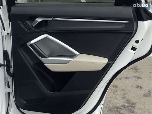 Audi Q3 2019 - фото 24
