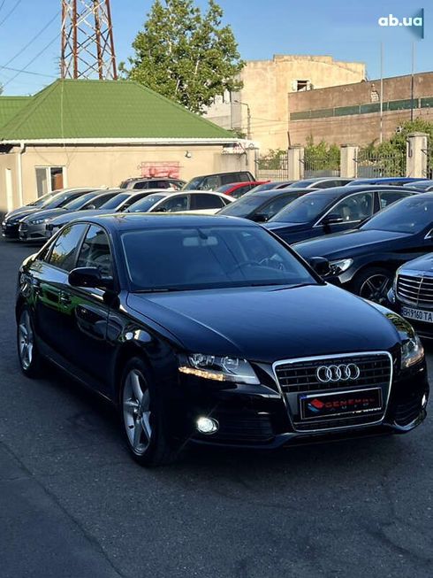 Audi A4 2011 - фото 4