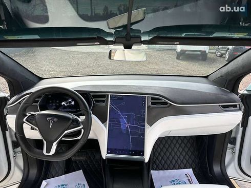 Tesla Model X 2016 - фото 28