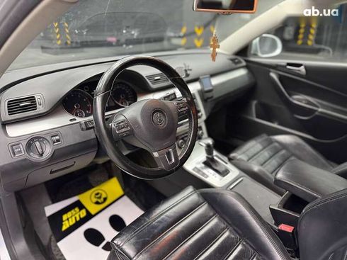 Volkswagen Passat 2010 - фото 10
