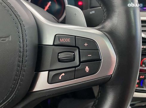 BMW 5 серия 2017 - фото 11