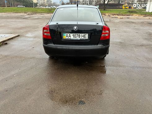Skoda Octavia 2008 черный - фото 4
