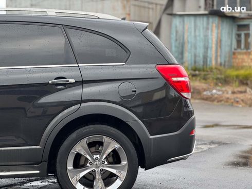 Chevrolet Captiva 2015 черный - фото 7