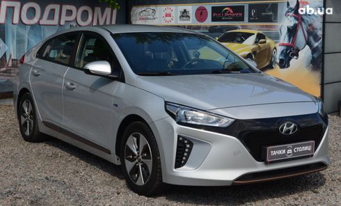Hyundai IONIQ Electric 2019 серый - фото 4