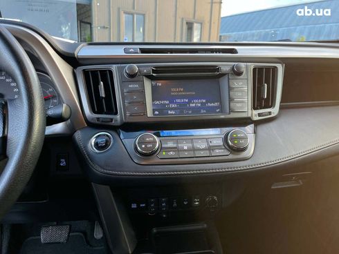 Toyota RAV4 2014 коричневый - фото 26