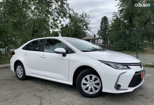 Toyota Corolla 2020 - фото 13