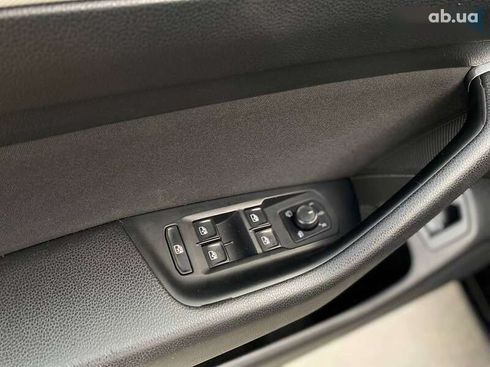 Volkswagen Passat 2017 - фото 26