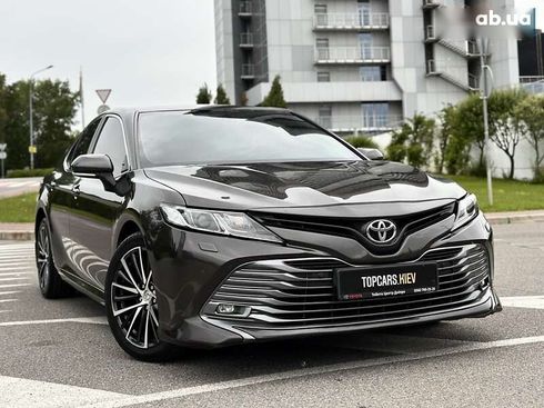 Toyota Camry 2018 - фото 20