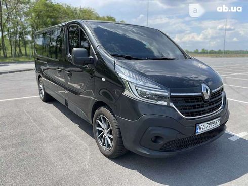 Renault Trafic 2019 - фото 17