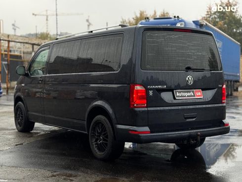 Volkswagen Caravelle 2017 синий - фото 14