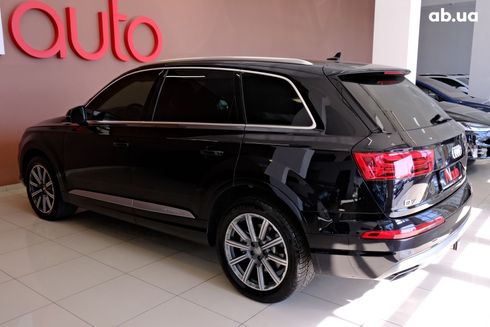 Audi Q7 2018 черный - фото 4