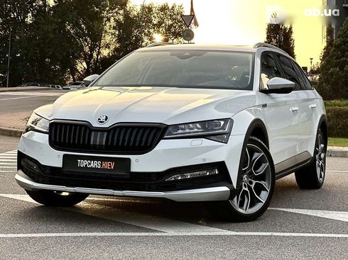 Skoda Superb 2020 - фото 21