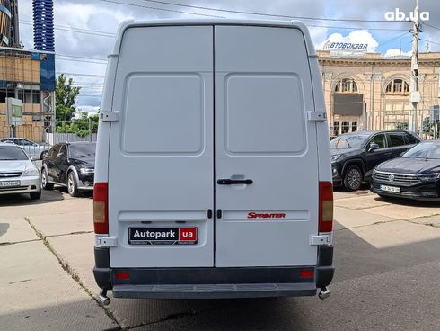 Mercedes-Benz Sprinter 313 2000 белый - фото 10