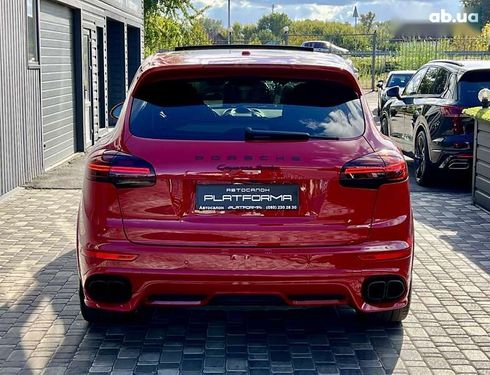 Porsche Cayenne 2015 - фото 10