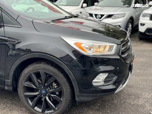 Ford Escape 2019 черный - фото 4