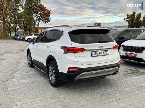 Hyundai Santa Fe 2019 - фото 6