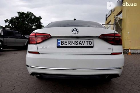 Volkswagen Passat 2016 - фото 7