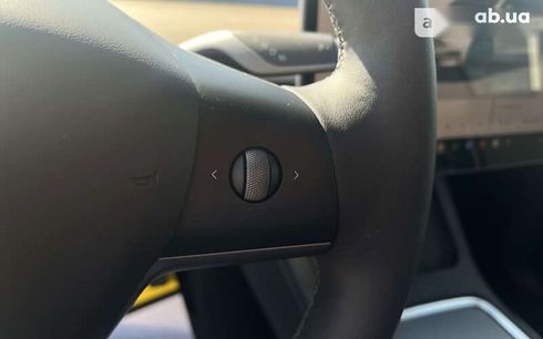 Tesla Model Y 2023 - фото 13